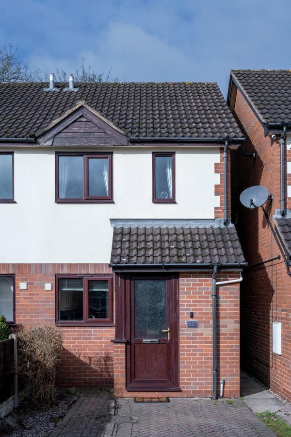 Yew Tree House Contractor / Family Home Free Netflix Fast Wifi Near Dudley/Birmingham Cradley Heath Exterior foto